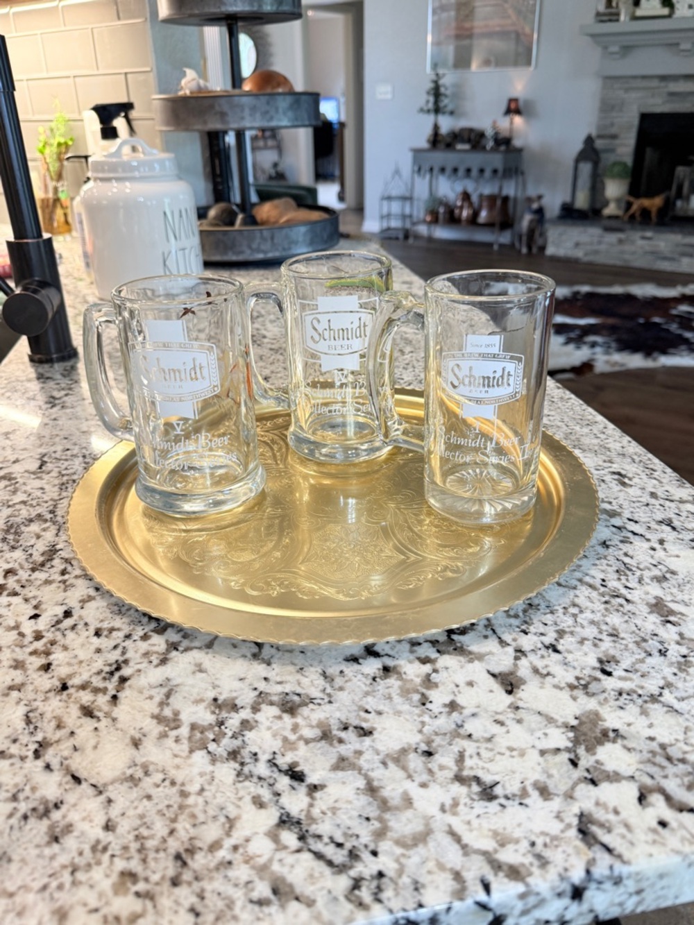 Vintage Schmidt Collector Series Glass Beer Mugs and Gold Tray - Picture 11 of 14